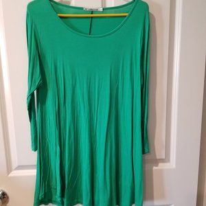 Long, Kelly green tunic